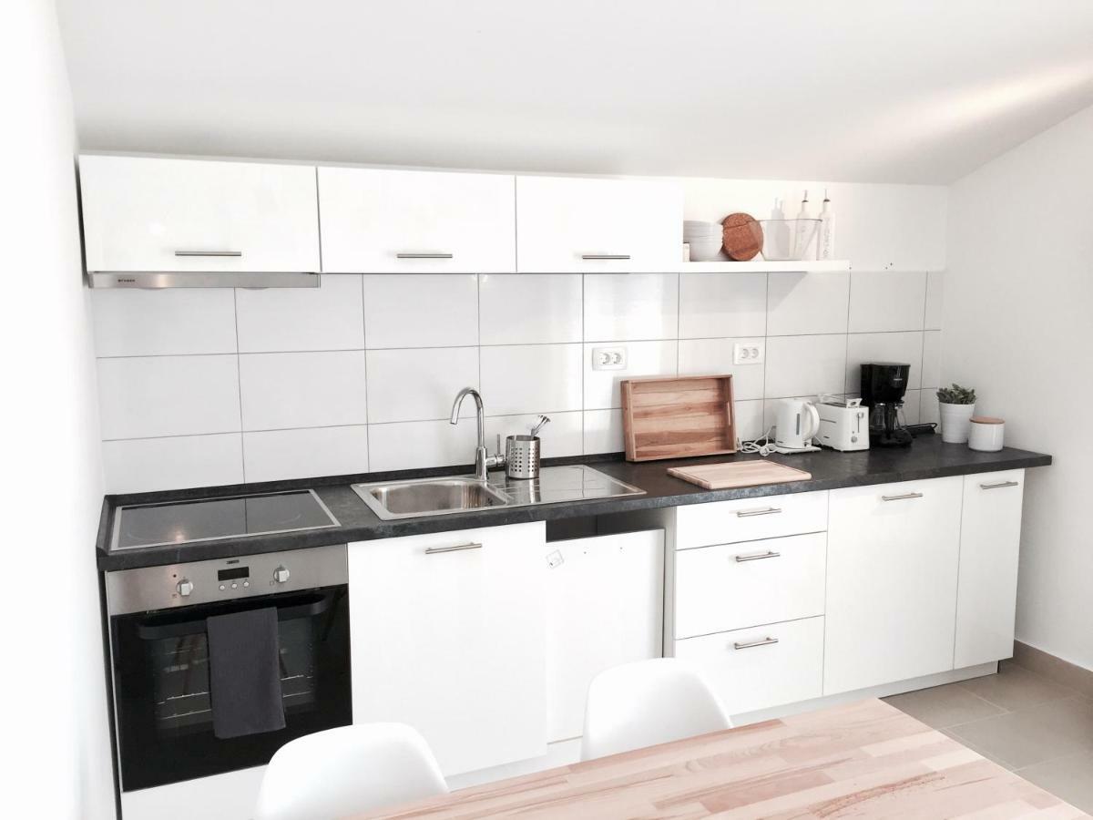 Apartmani Zivaljic Трогир Екстериор снимка